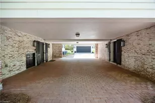 2319 Princess Ann St, Greensboro, NC 27408 - Photo 43