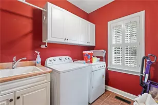4486 Greystone Pl Ct, Winston-Salem, NC 27106 - Photo 17