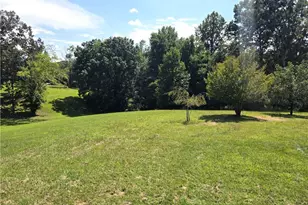 1701 Greenhill Rd, Mount Airy, NC 27030 - Photo 5