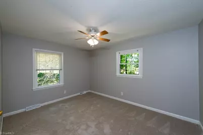 5809 Carriage Lane, Greensboro, NC 27410 - Photo 31
