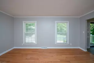 5809 Carriage Ln, Greensboro, NC 27410 - Photo 17
