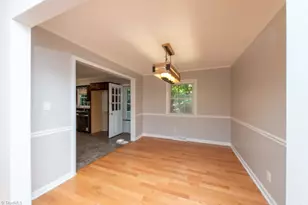 5809 Carriage Ln, Greensboro, NC 27410 - Photo 19