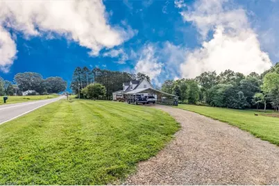 5145 White Plains Road, Roaring River, NC 28669 - Photo 9