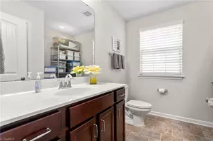 2560 Glenkirk Dr, Burlington, NC 27215 - Photo 33