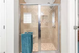 2560 Glenkirk Dr, Burlington, NC 27215 - Photo 29