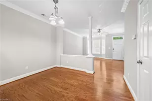 205 Southside Square, Greensboro, NC 27406 - Photo 9