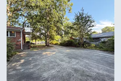 16 Vivian Street, Thomasville, NC 27360 - Photo 29