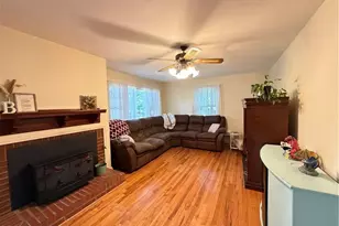 16 Vivian St, Thomasville, NC 27360 - Photo 19