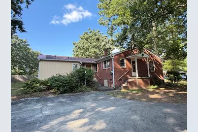 16 Vivian Street, Thomasville, NC 27360 - Photo 7