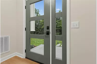 124 Oak Ridge Drive, Mount Airy, NC 27030 - Photo 5