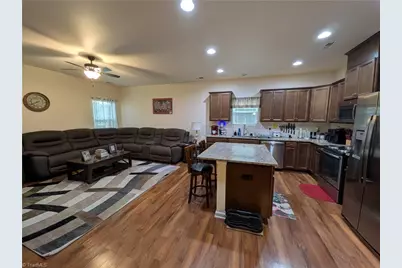 179 Willow Valley Drive, Mooresville, NC 28115 - Photo 5