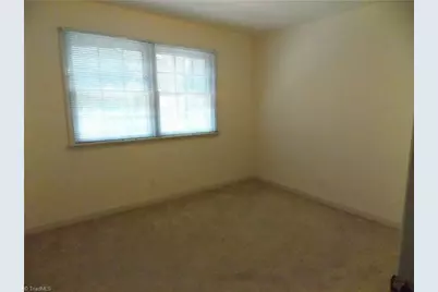 4915 Warfield Drive, Greensboro, NC 27406 - Photo 23