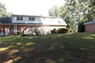 4915 Warfield Dr, Greensboro, NC 27406 - Photo 3