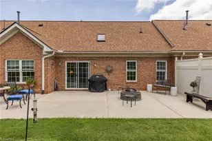 196 Freemont Dr, Thomasville, NC 27360 - Photo 37