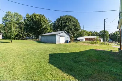 1702 Walford Street, Lexington, NC 27292 - Photo 25