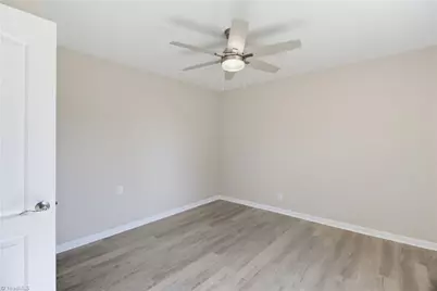1702 Walford Street, Lexington, NC 27292 - Photo 17
