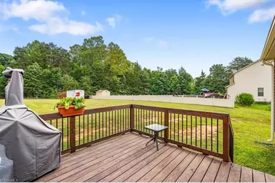 9141 Warren Road, Kernersville, NC 27284 - Photo 11