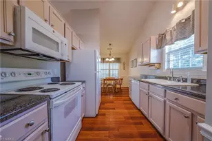 5550 Woodspring Dr, Winston-Salem, NC 27106 - Photo 9