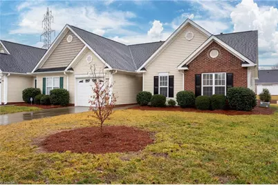 3939 Creekside Court #3939, Winston-Salem, NC 27127 - Photo 3