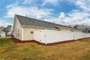 3939 Creekside Ct, Winston-Salem, NC 27127 - Photo 19