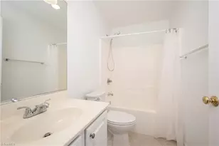 3939 Creekside Ct, Winston-Salem, NC 27127 - Photo 11