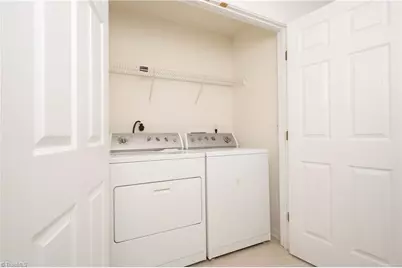 3939 Creekside Court #3939, Winston-Salem, NC 27127 - Photo 5