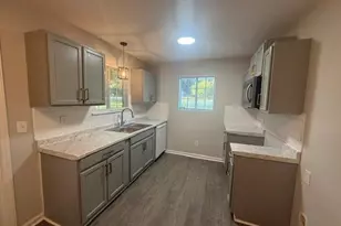 3803 Dartford Dr, Greensboro, NC 27407 - Photo 7