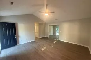 3803 Dartford Dr, Greensboro, NC 27407 - Photo 3