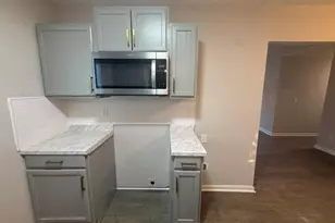 3803 Dartford Dr, Greensboro, NC 27407 - Photo 9
