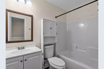 3967 Elizabeth Glen Way, Jamestown, NC 27282 - Photo 21