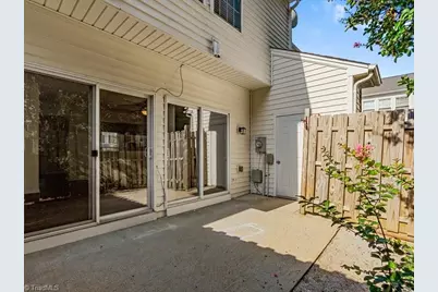 3967 Elizabeth Glen Way, Jamestown, NC 27282 - Photo 31