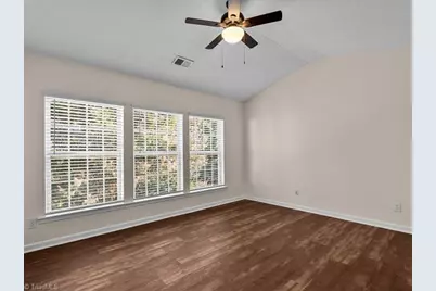3967 Elizabeth Glen Way, Jamestown, NC 27282 - Photo 15
