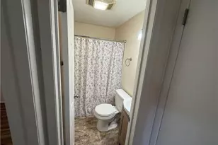 329 Hunter Hills St, North Wilkesboro, NC 28659 - Photo 23