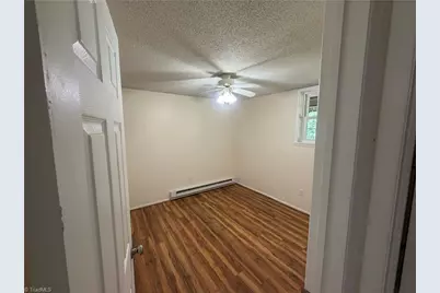 329 Hunter Hills Street, North Wilkesboro, NC 28659 - Photo 21
