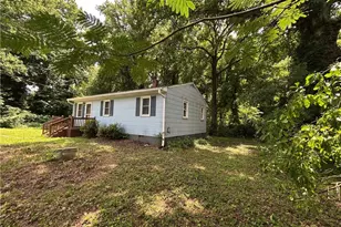 4403 Edgemore Rd, Greensboro, NC 27455 - Photo 5