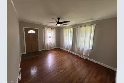 4403 Edgemore Road, Greensboro, NC 27455 - Photo 11