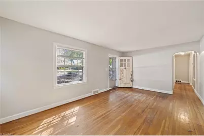 900 Knollwood Street, Winston-Salem, NC 27103 - Photo 5
