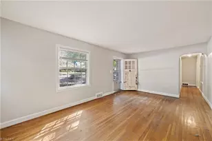 900 Knollwood St, Winston-Salem, NC 27103 - Photo 5
