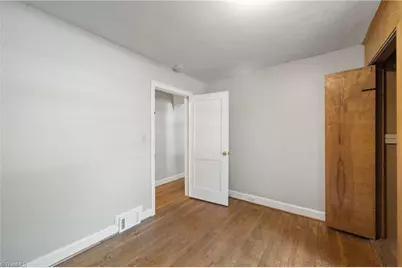 900 Knollwood Street, Winston-Salem, NC 27103 - Photo 19