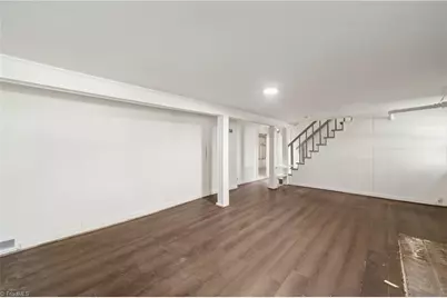 900 Knollwood Street, Winston-Salem, NC 27103 - Photo 23