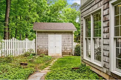 2109 Medford Lane, Greensboro, NC 27408 - Photo 35