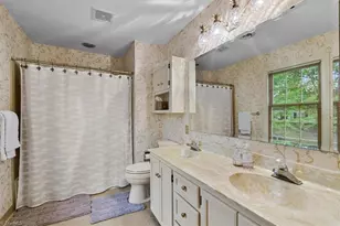 2109 Medford Ln, Greensboro, NC 27408 - Photo 27