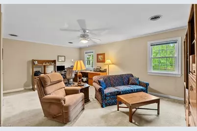 2109 Medford Lane, Greensboro, NC 27408 - Photo 29