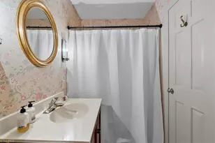 2109 Medford Ln, Greensboro, NC 27408 - Photo 21