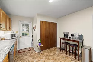 6 Oak Ridge Dr, Thomasville, NC 27360 - Photo 11