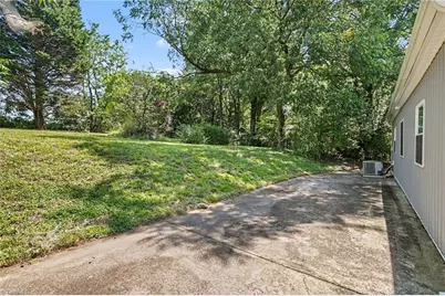 933 E King Street, King, NC 27021 - Photo 27