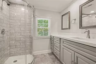 933 E King St, King, NC 27021 - Photo 21