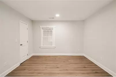 933 E King Street, King, NC 27021 - Photo 17