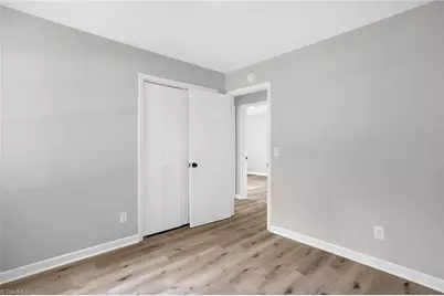 523 Osborne Road, Winston-Salem, NC 27103 - Photo 21