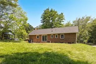 523 Osborne Rd, Winston-Salem, NC 27103 - Photo 25
